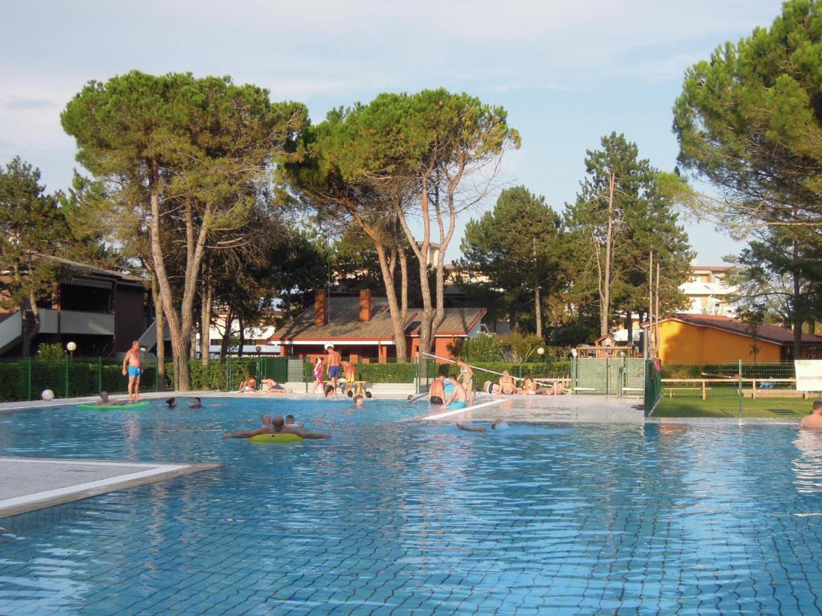 Villaggio Azzurro Bibione Exterior foto
